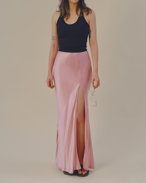Oda獨家 絲滑緞面魚尾裙 粉紅香檳